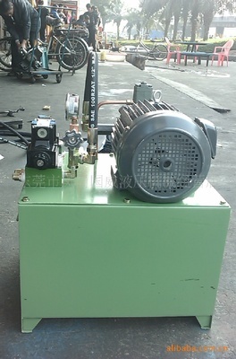 國(guó)威液壓 專業(yè)打造2.2KW非標(biāo)液壓站動(dòng)力系統(tǒng)，助力高效流體傳動(dòng)